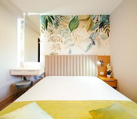 Rainforest Apartament Ghimbav Exteriör bild