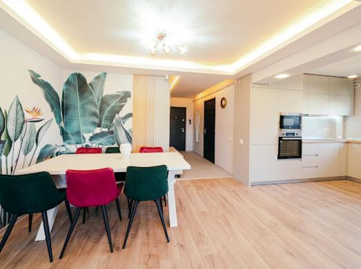 Rainforest Apartament Ghimbav Exteriör bild